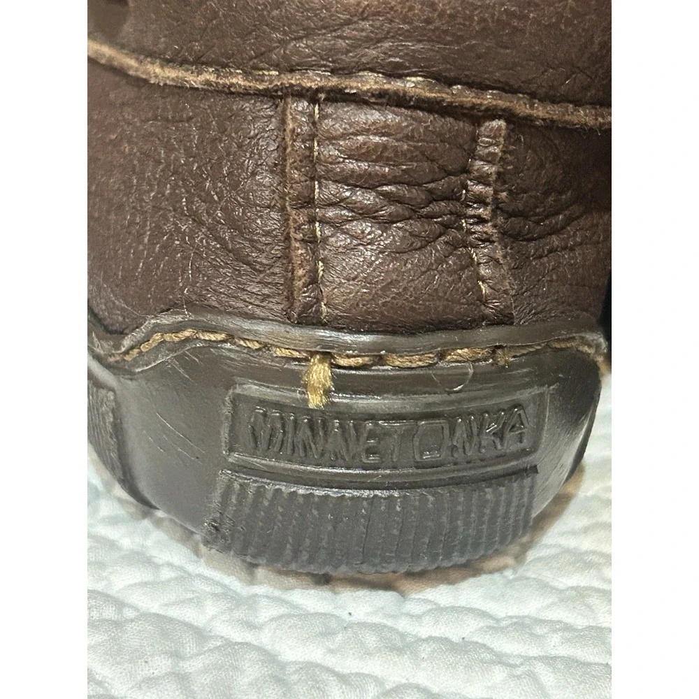 Minnetonka‎ Men's Moosehide Brown Leather Loafer Moccasin Slipper Size 9